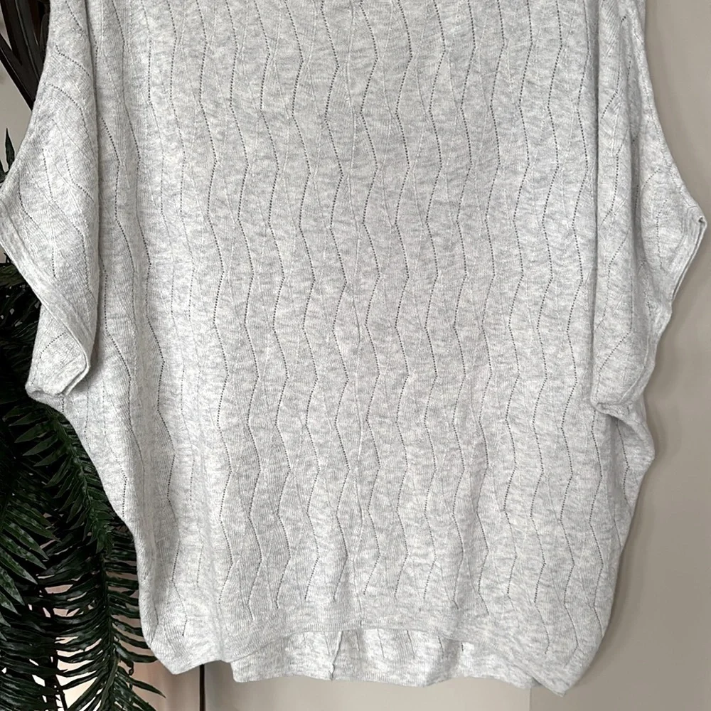 Smartwool Zig Zag Knit Sweater Dolman Sleeves Light Gray Pullover Pointelle